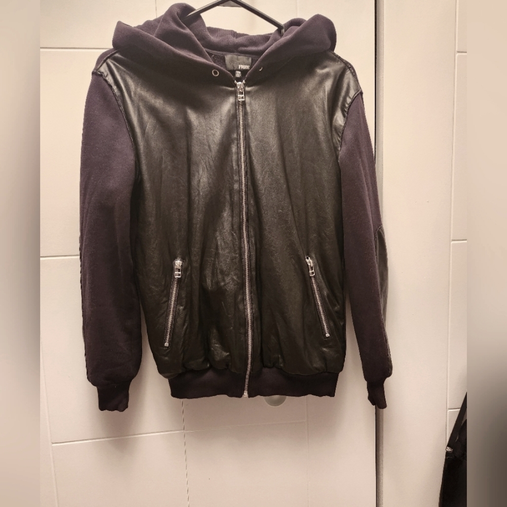 Wilfred Free Zip-up Hoodie